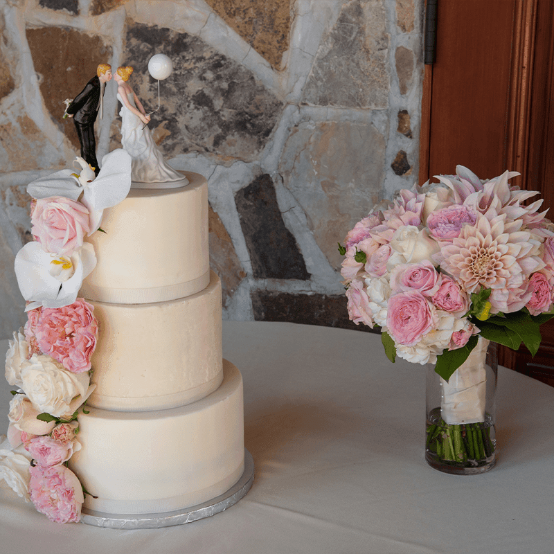 Romantic vineyard wedding details in Napa Valley